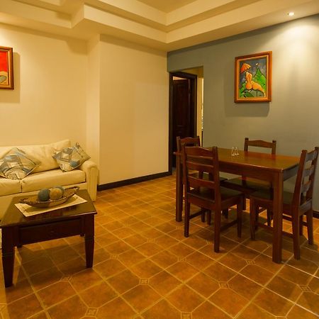 Apartotel Don Luis San Antonio De Belen エクステリア 写真