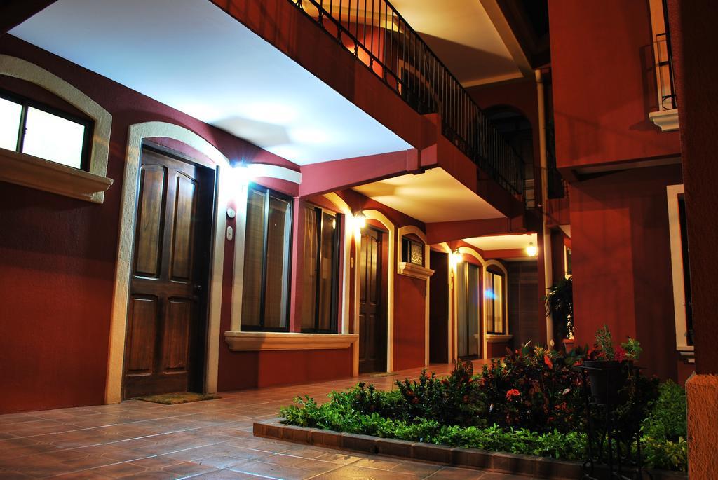 Apartotel Don Luis San Antonio De Belen 部屋 写真